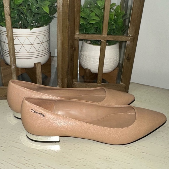 Calvin Klein Shoes - Calvin Klein Emerin Nude Khaki Leather Slip on Low Heel Flat Sz 9